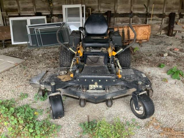 Cub Cadet Tank Commercial Zero Turn mower w/72in� mower & 625Hrs