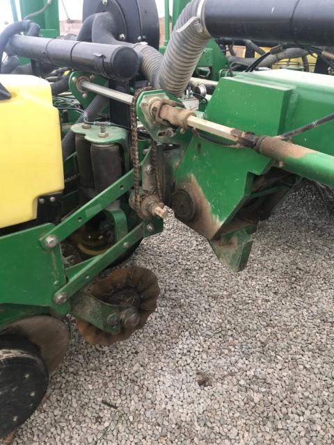 2001 John Deere 1780