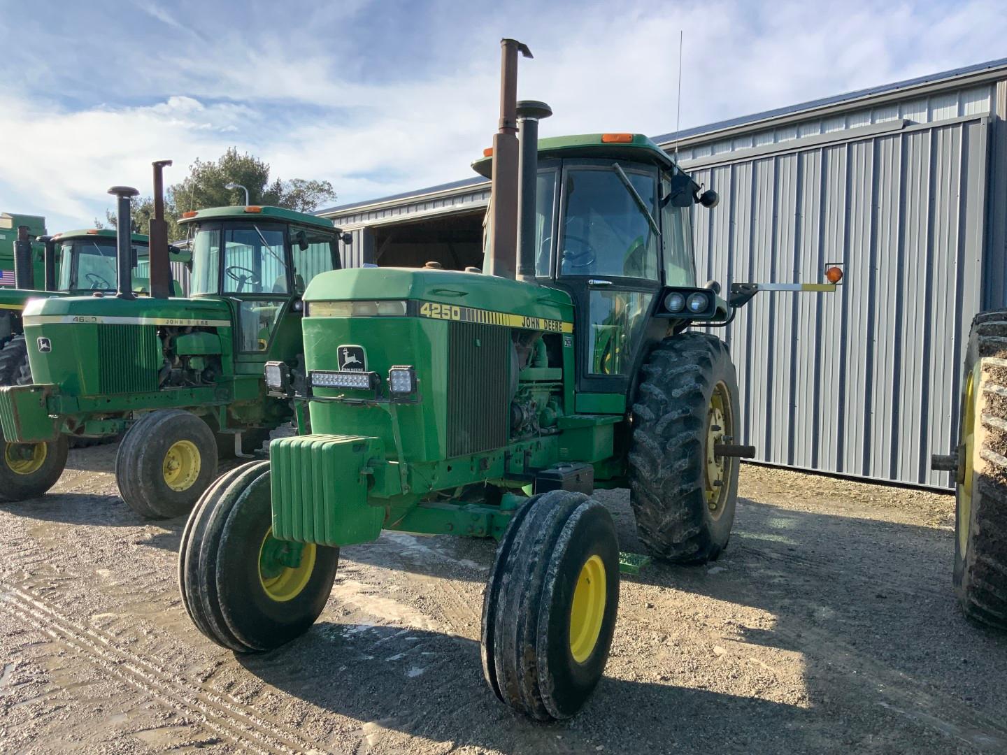 ’83 JOHN DEERE 4250 2WD, w/CHA, long axle, 2SCV’s, power shift, AM/FM Radio, 18.4-38 rubber, 3448 HR