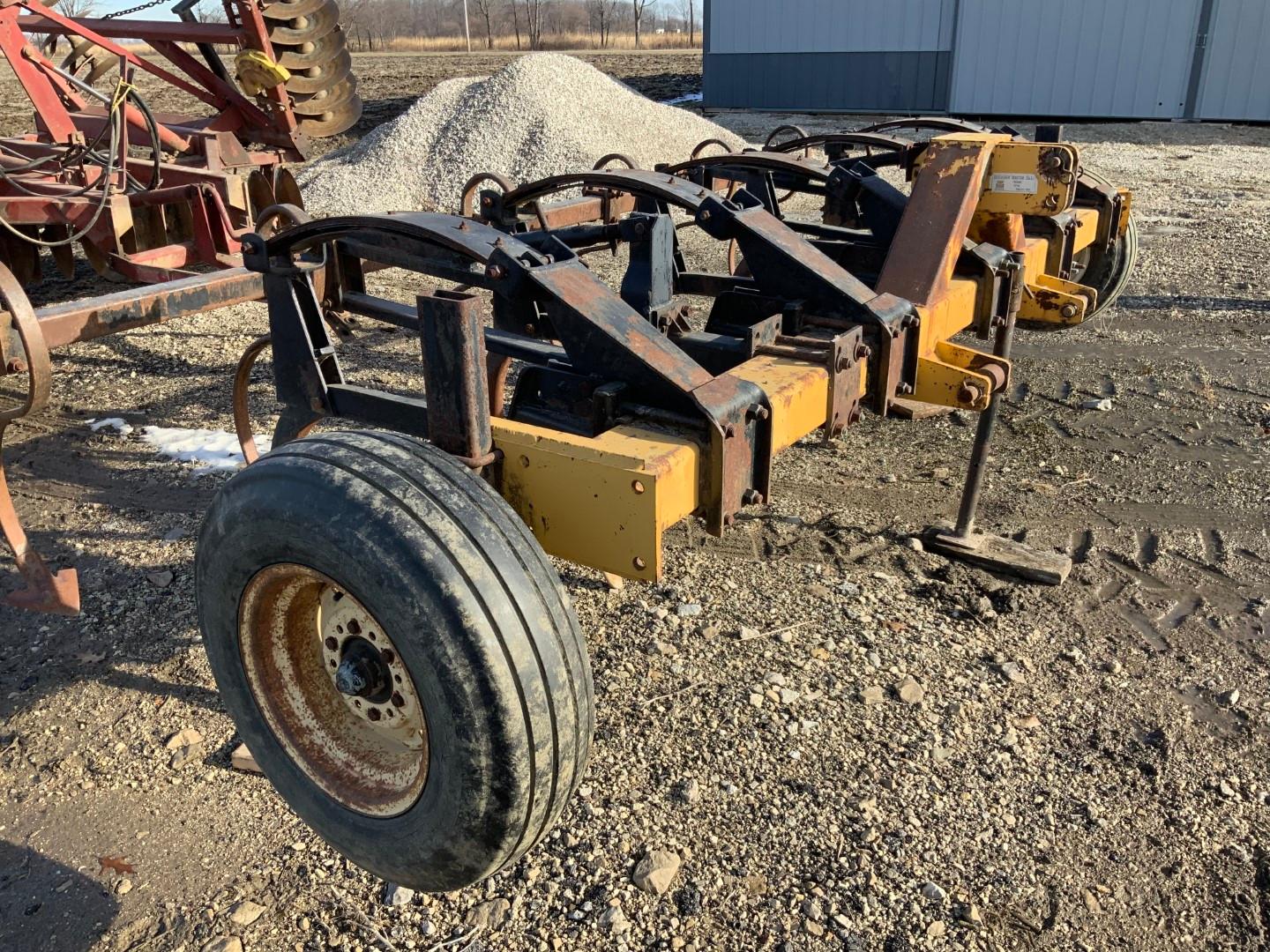 Landoll (5-shank) deep ripper w/ spring reset & fully mtd.