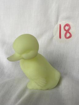 Fenton Duck, Lime Sherbet Satin Figurine