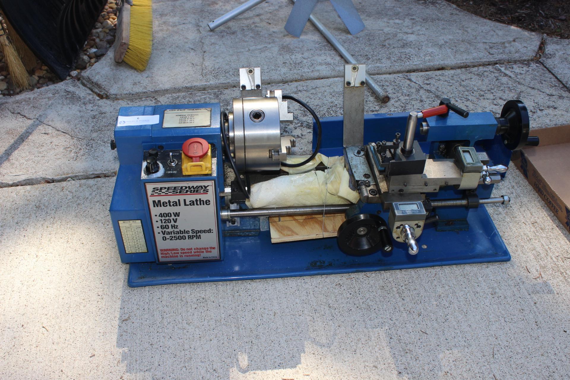 Speedway Series Metal Lathe 400 w 120v, Vaiable speed 0-2500 rpm, in excellent condition.