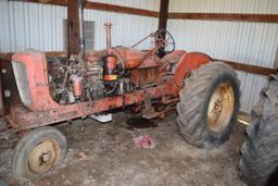 WD Allis Chalmers (not running - maybe parts tractor - Does have hood)