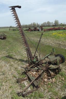 JD drawbar mtd. 7ft. sickle bar mower