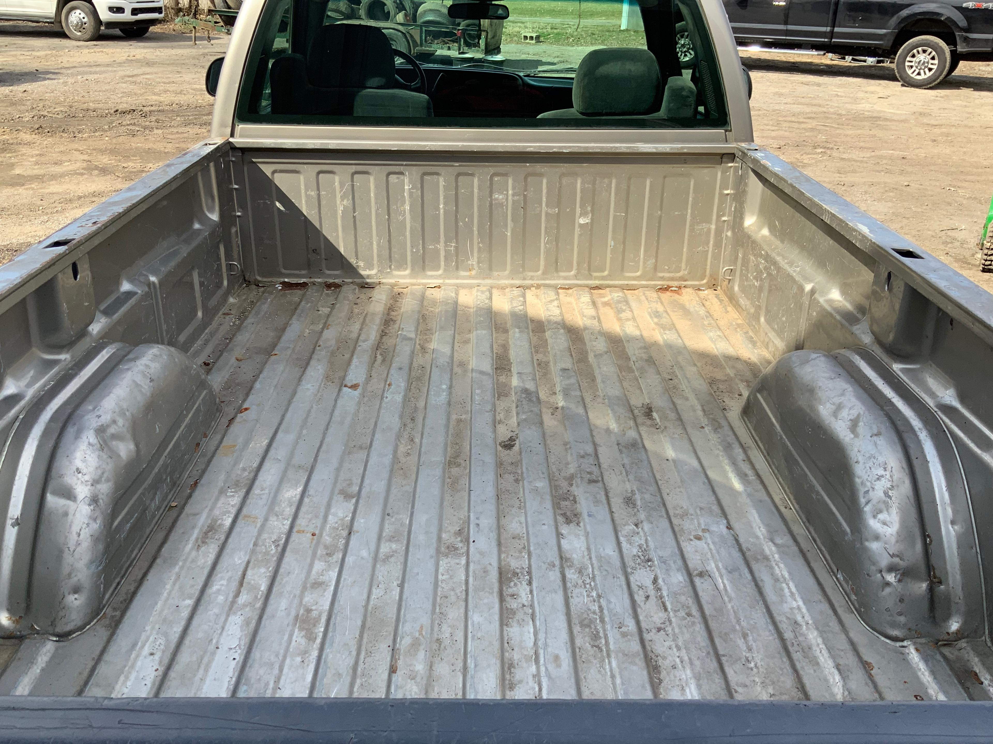 2001 Chevrolet 2500 Gas Rwd Truck