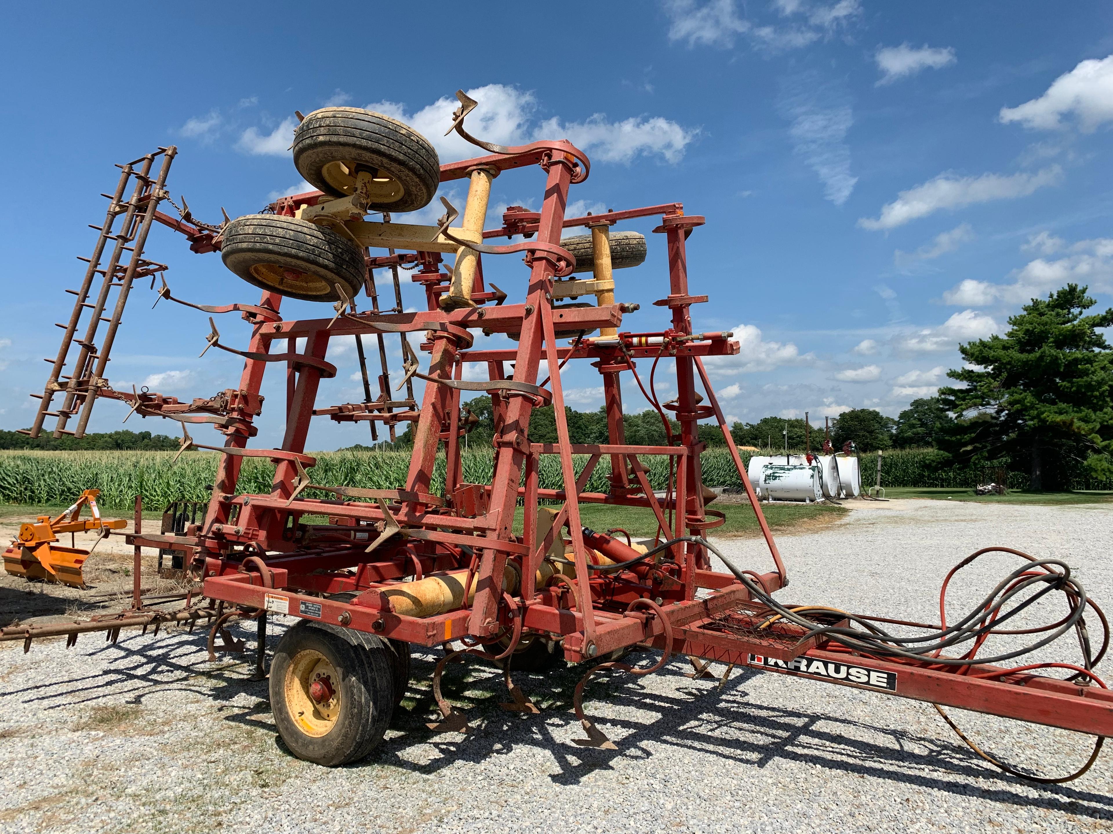 25' Krause field cultivator