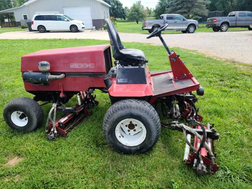 Toro Reelmaster 5100. Yanmar diesel engine. 10ft cut.Â 