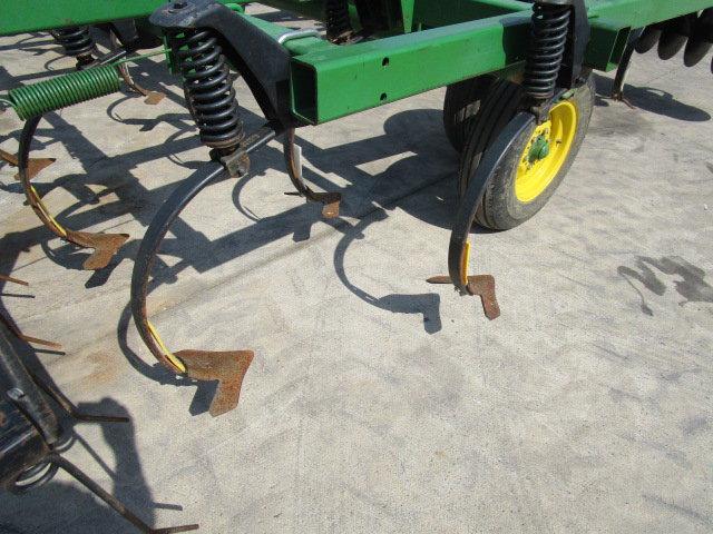 JD 726 15' Finisher