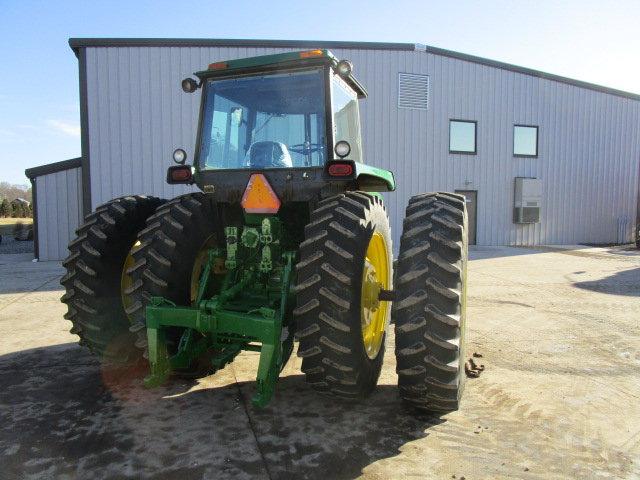 1982 John Deere 4640 2WD Tractor