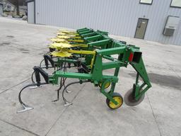 JD 875 6 Row 30" Cultivator