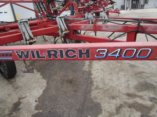 Wilrich 3400 27'
