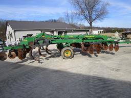 John Deere 2700 Ripper