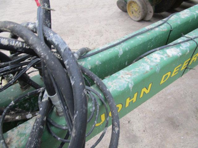 John Deere 7200 12Row Corn Planter