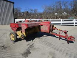 New Holland 273 Baler