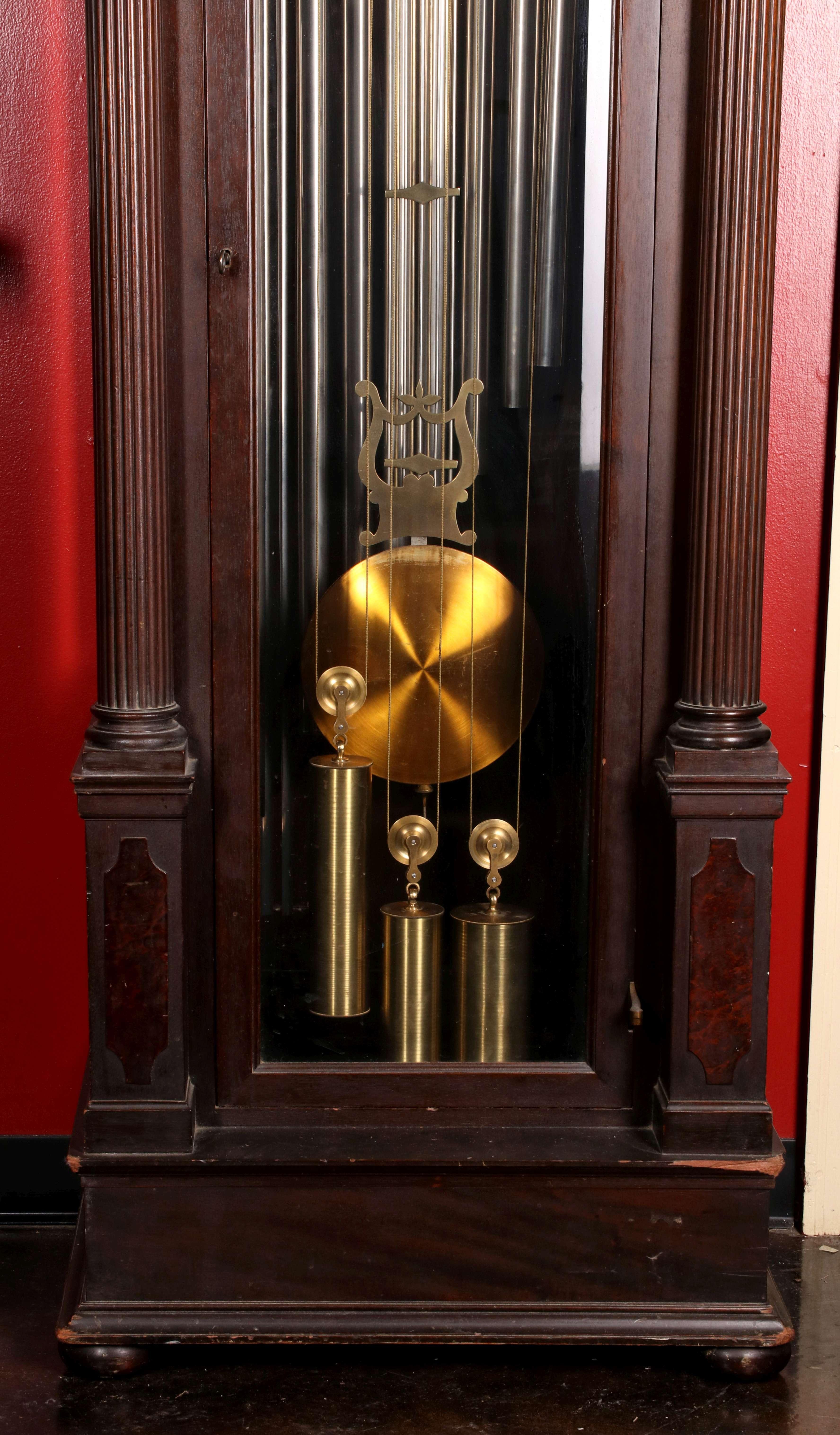 A COLONIAL WINTERHALDER & HOFFMEIER 9 TUBE CLOCK