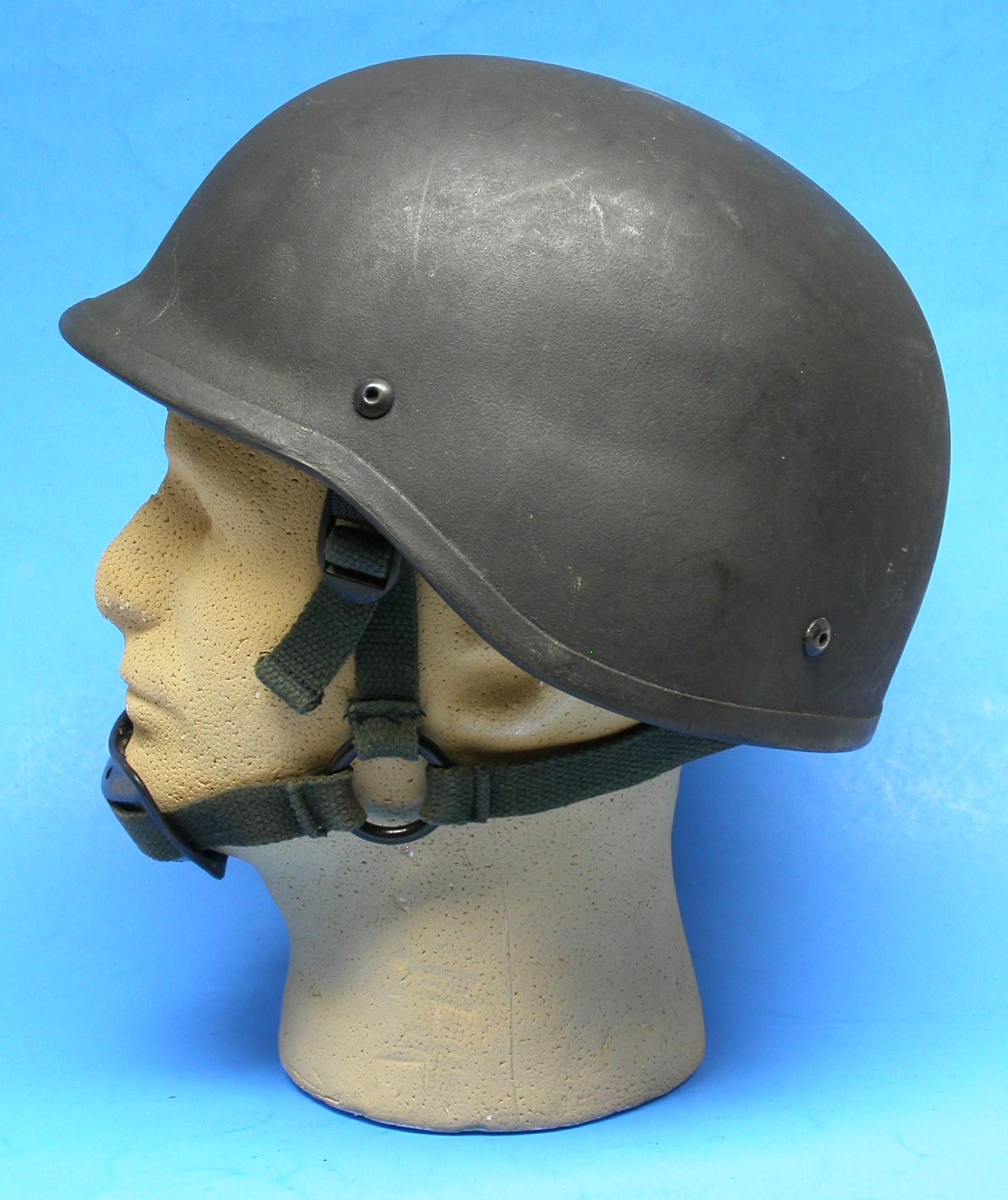 British/US Military F6 Kevlar Combat Helmet (RS)