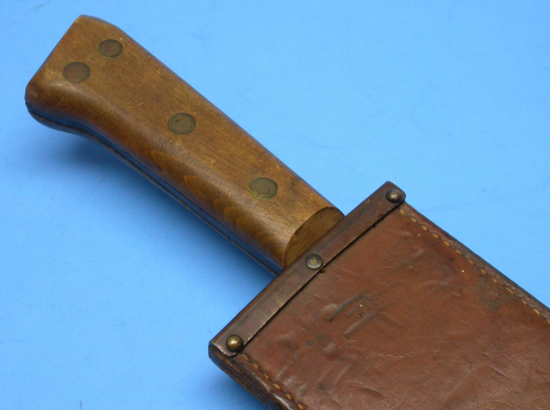 US Marine Corps WWII Corpsman's Knife & Sheath (MOS)