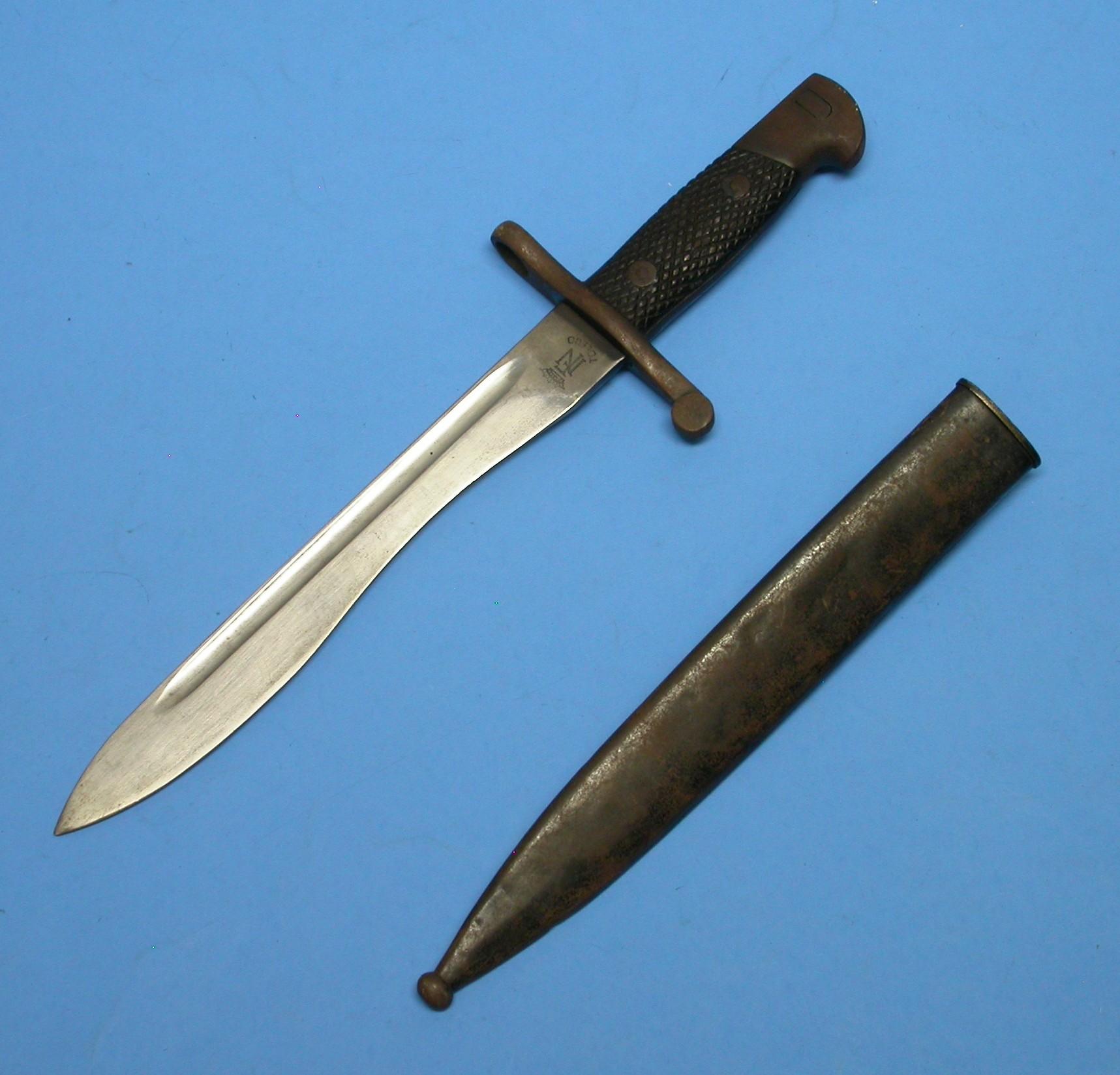 Spanish Military WWII era M1941 Mauser Rifle "Bolo" Bayonet (KAR)