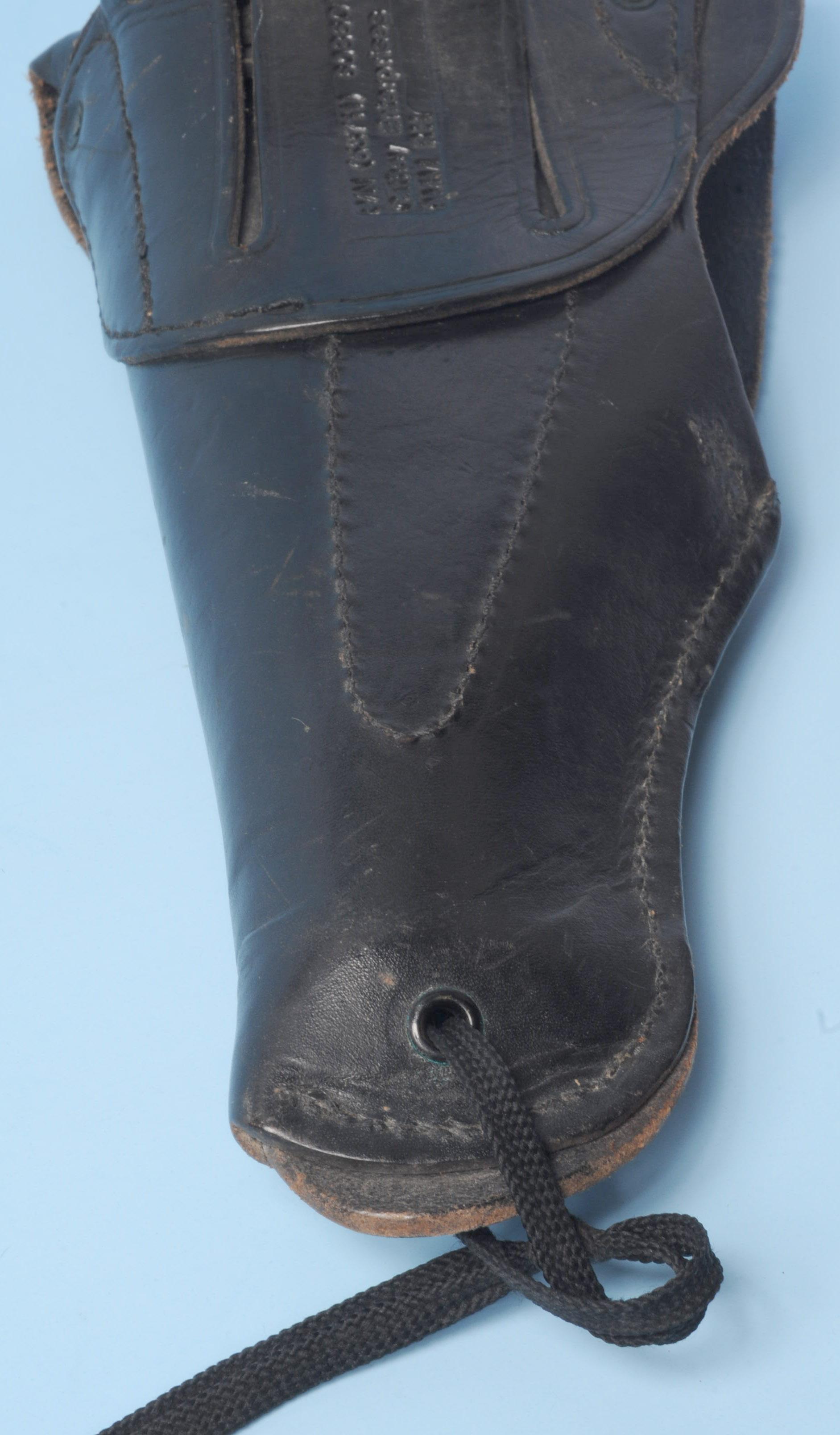 USMC post-Vietnam War era M1911 or M9 9mm Pistol Holster (A)