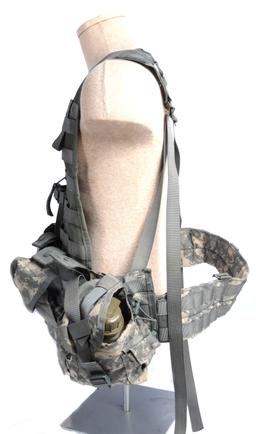 US Army Digital Camo Tactical Vest (DLL)