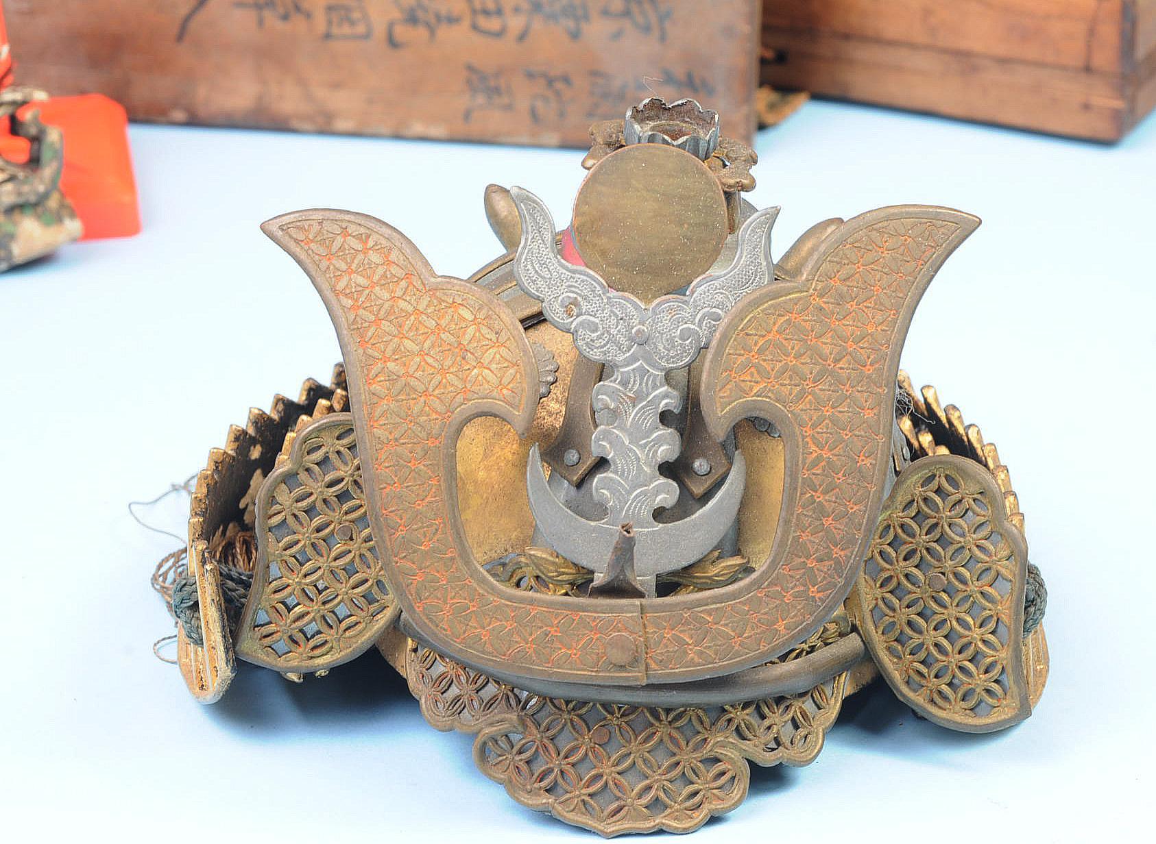 Beautiful Vintage Japanese Samurai Kabuto-Yuzan Samurai Helmet (LAM)