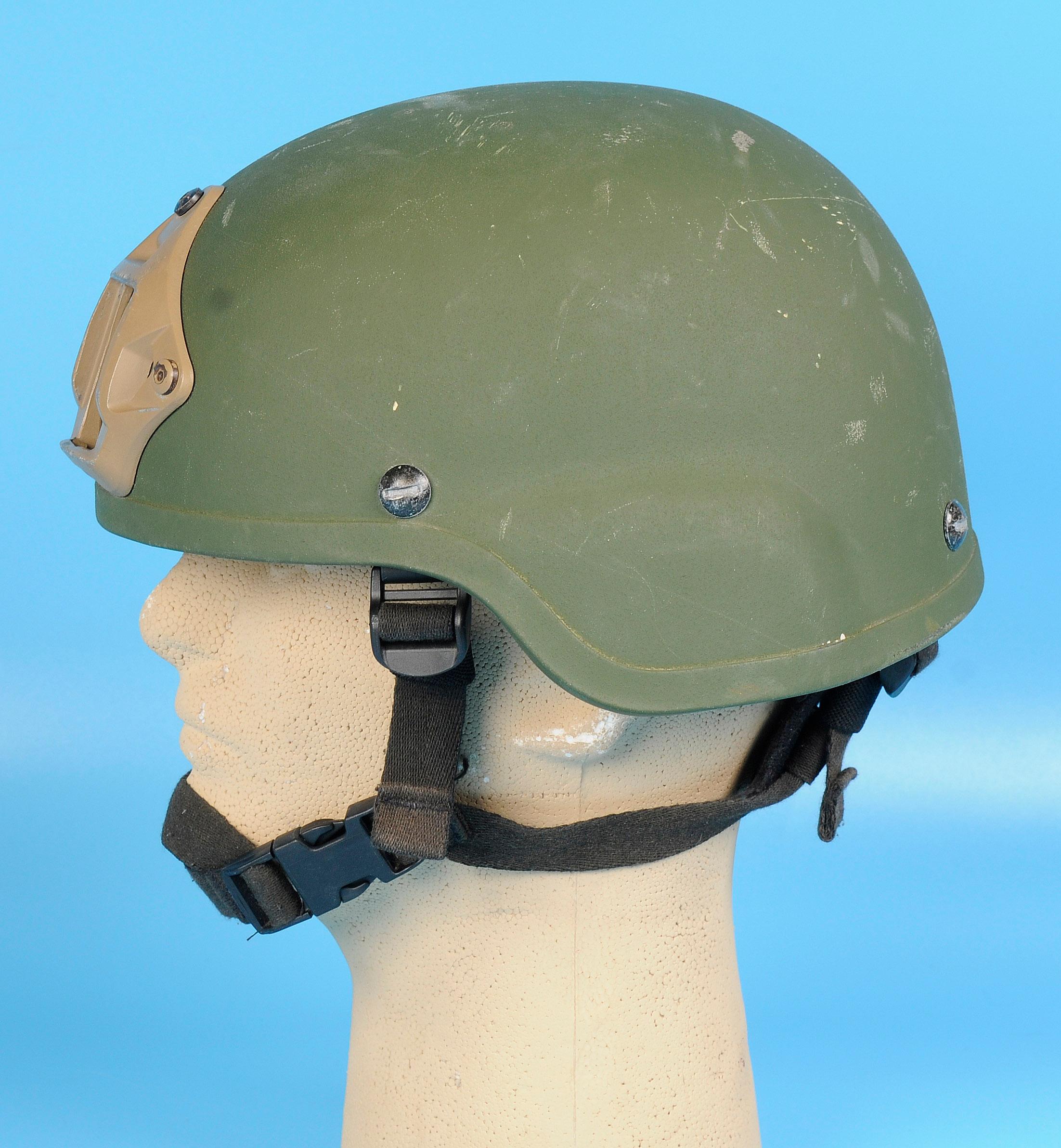 US Military MSA Kevlar ACH Helmet with Night Vision Bracket Size Medium (RS)