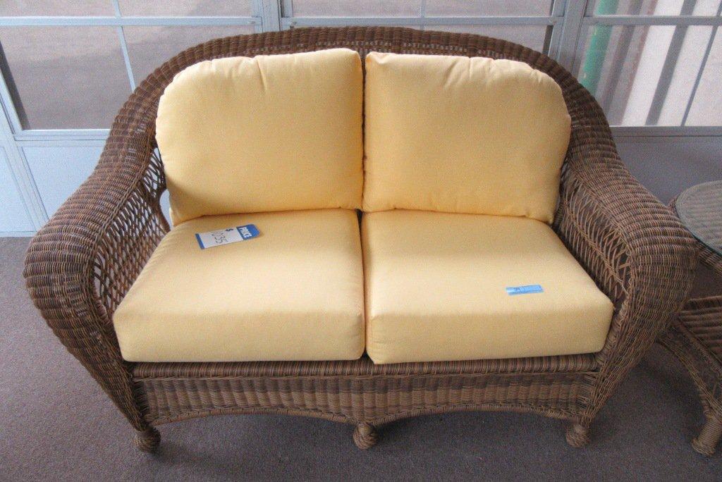 CHICAGO WICKER CHARLESTON LOVESEAT