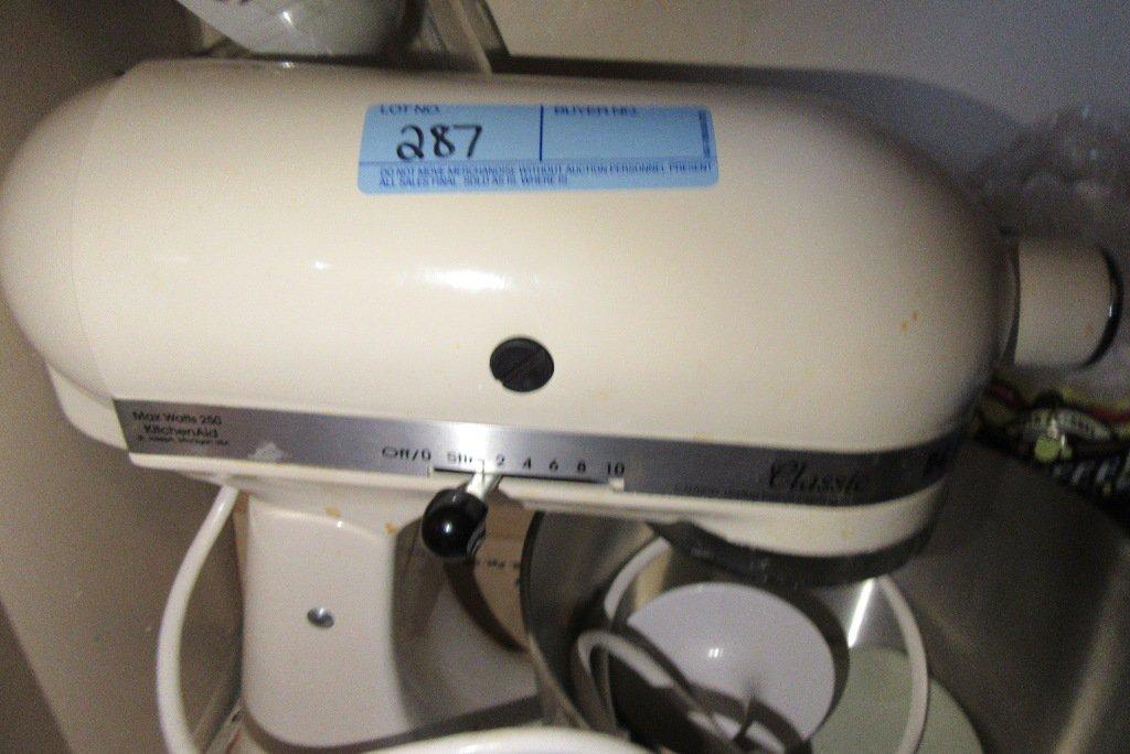 KITCHENAID CLASSIC MIXER