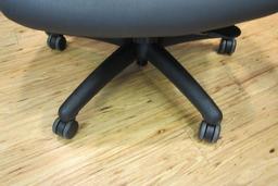 ROLLABOUT OFFICE CHAIR