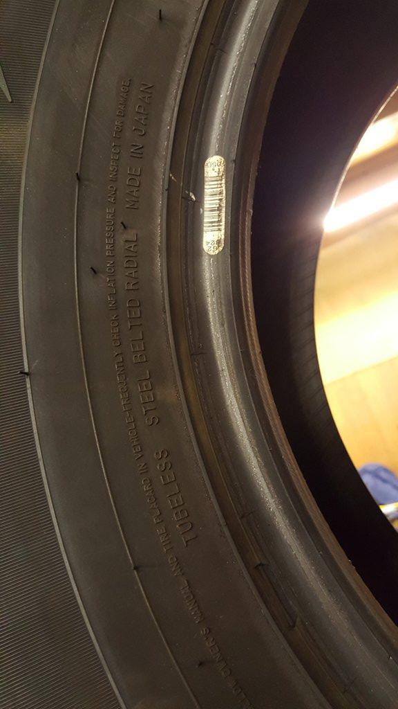 4 DUNLAP GRANDTREK AT20 P265/70R17 TRUCK TIRES (LESS THAN 5K MILES)