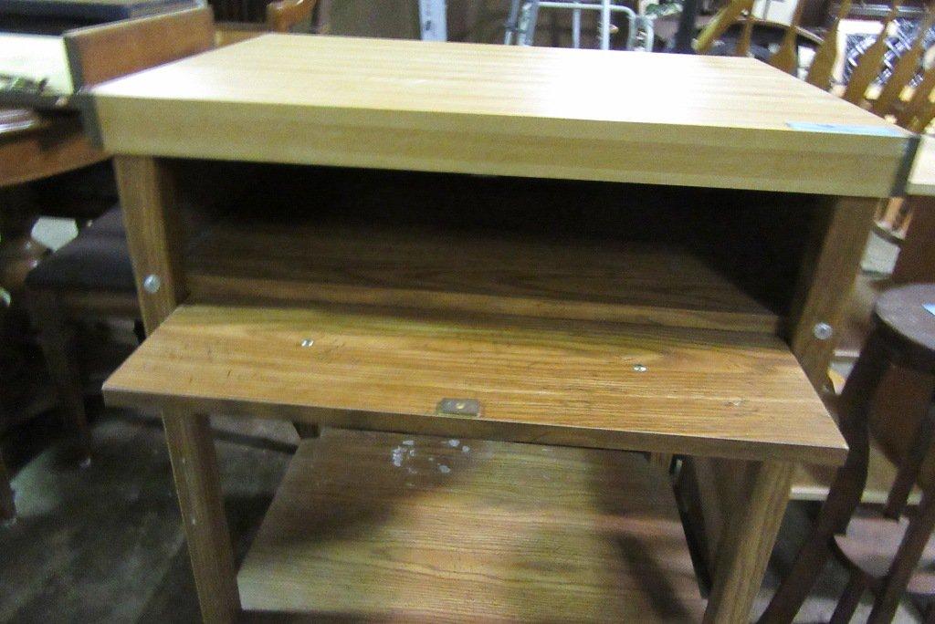 BUTCHER BLOCK STYLE ROLL ABOUT STAND