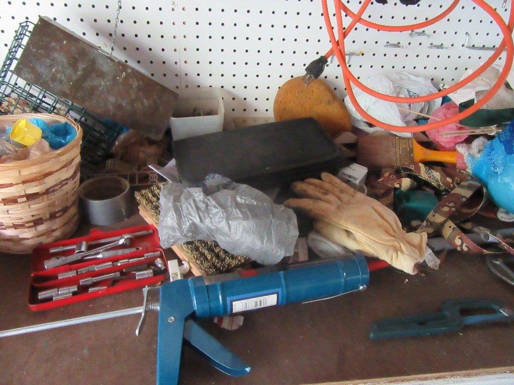 WIRE CUTTERS, GUTTER DE-ICING KIT, EXTENSION CORDS, AND MISCELLANEOUS (ON B