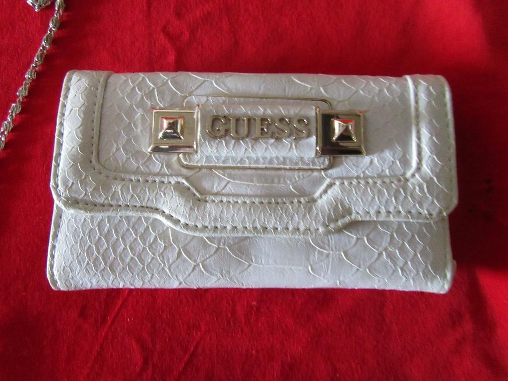 GUESS WALLET. EVENING PURSES