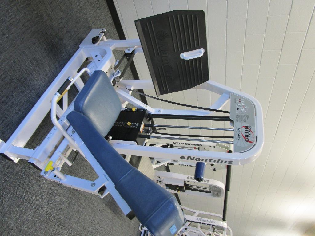 NAUTILUS NITRO LEG PRESS