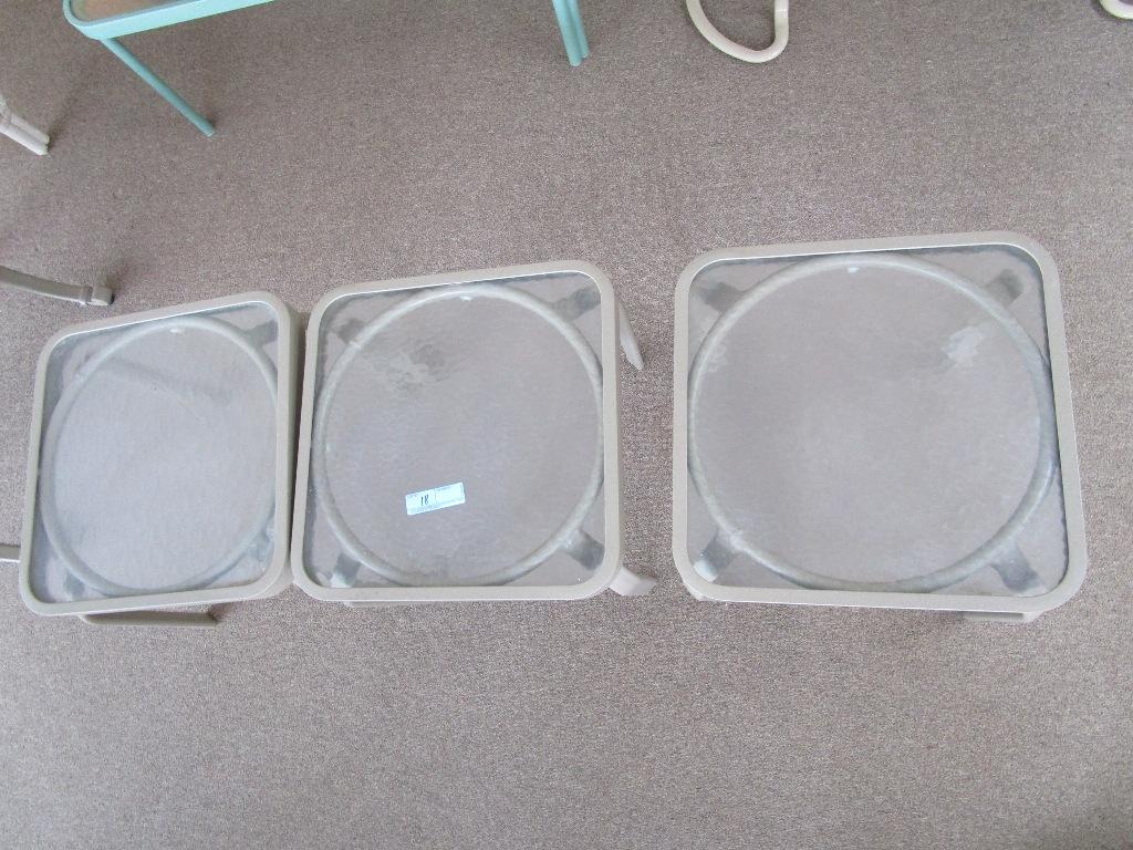 SET OF 3 GLASS TOP ACCENT TABLES