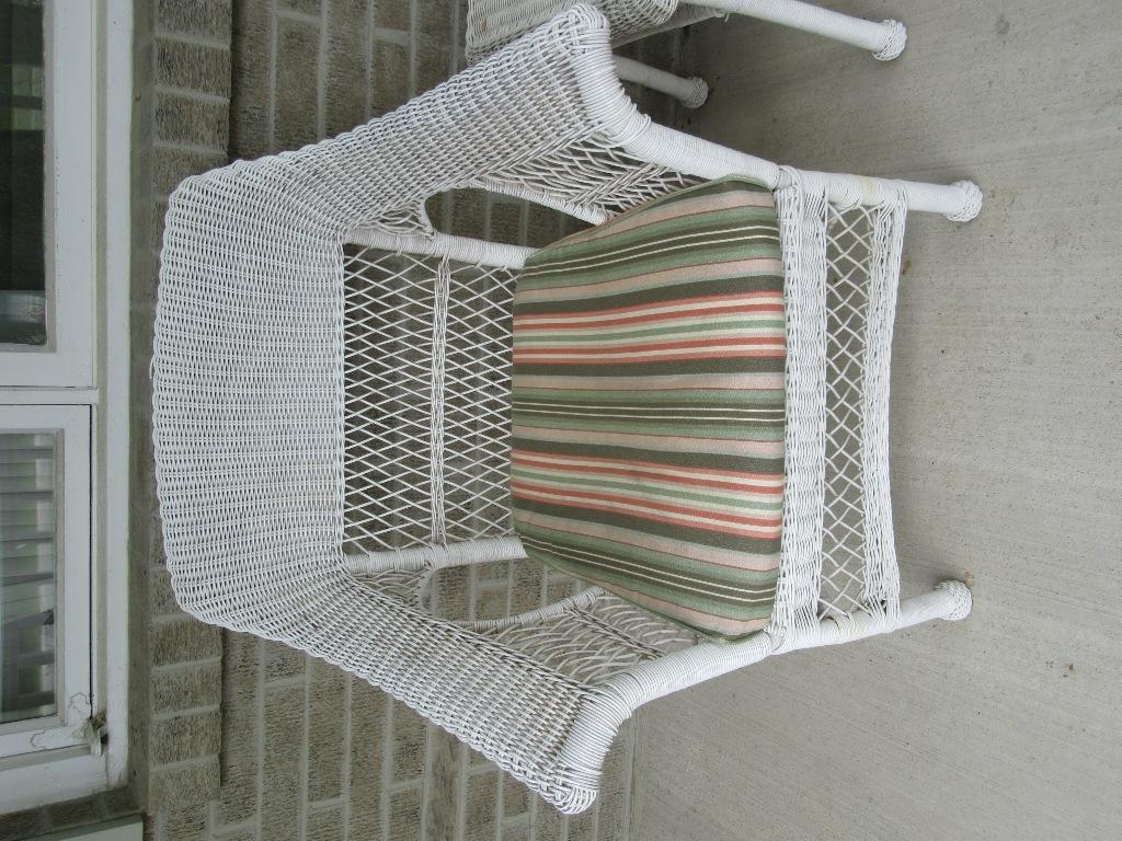 3 PIECE WICKER SET INCLUDING TABLE AND 2 ARMCHAIRS