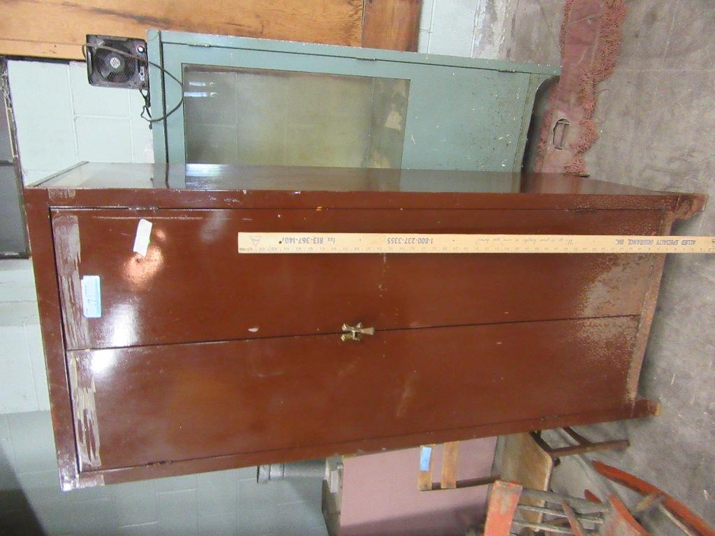 METAL STORAGE CABINET. APPROXIMATELY 5' TALL