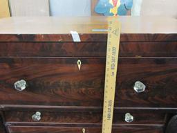 VINTAGE GLASS PULL CHEST OF DRAWERS