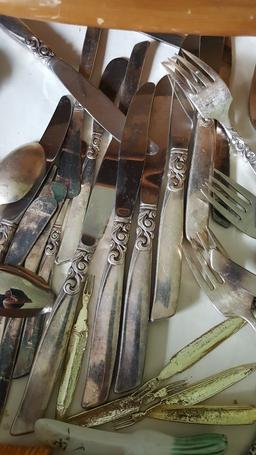 ASSORTED FLATWARE BY ONEIDA, COMMUNITY PLATE, AND OTHERS