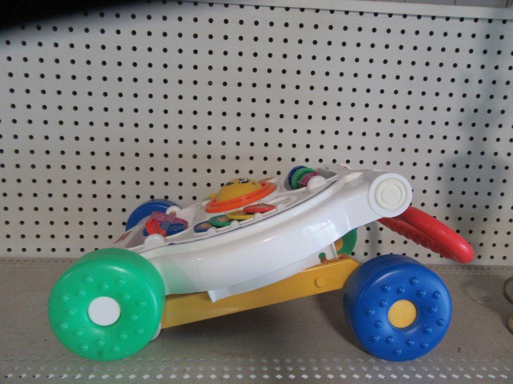 CHILD'S FISHER PRICE WALK BEHIND ACTIVITY CART