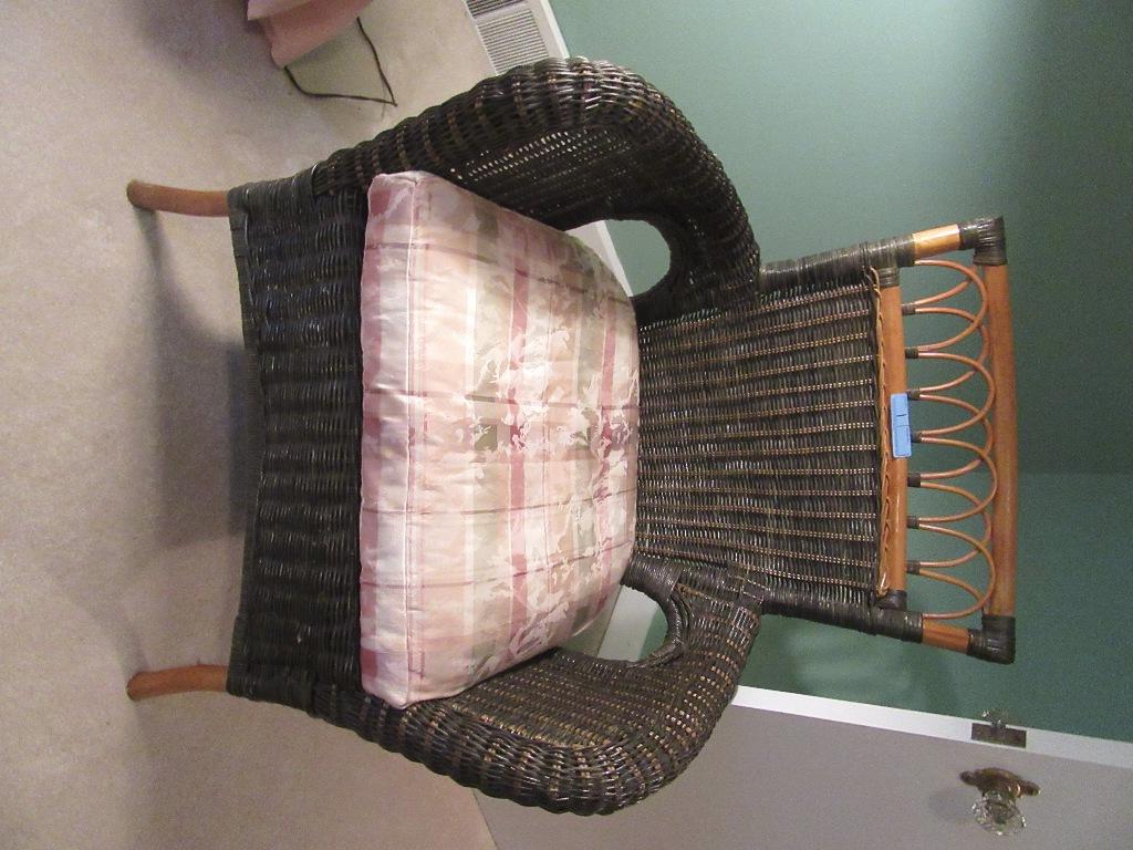 DARK WICKER WOVEN SIDE CHAIR