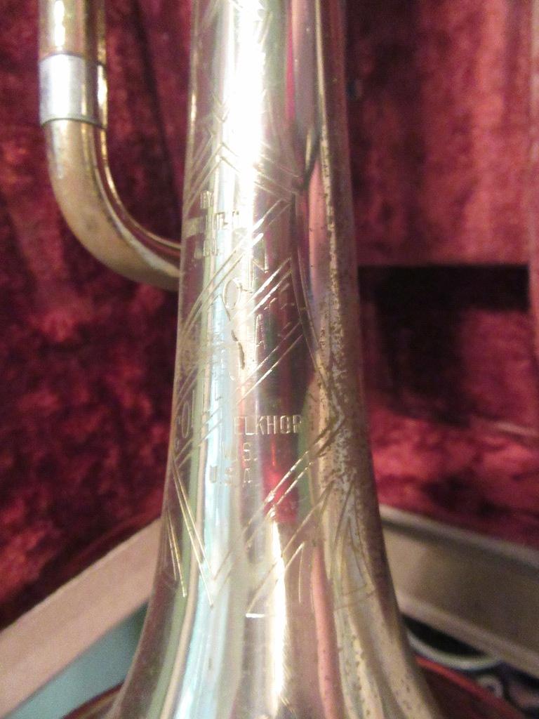 HOLTON TRUMPET