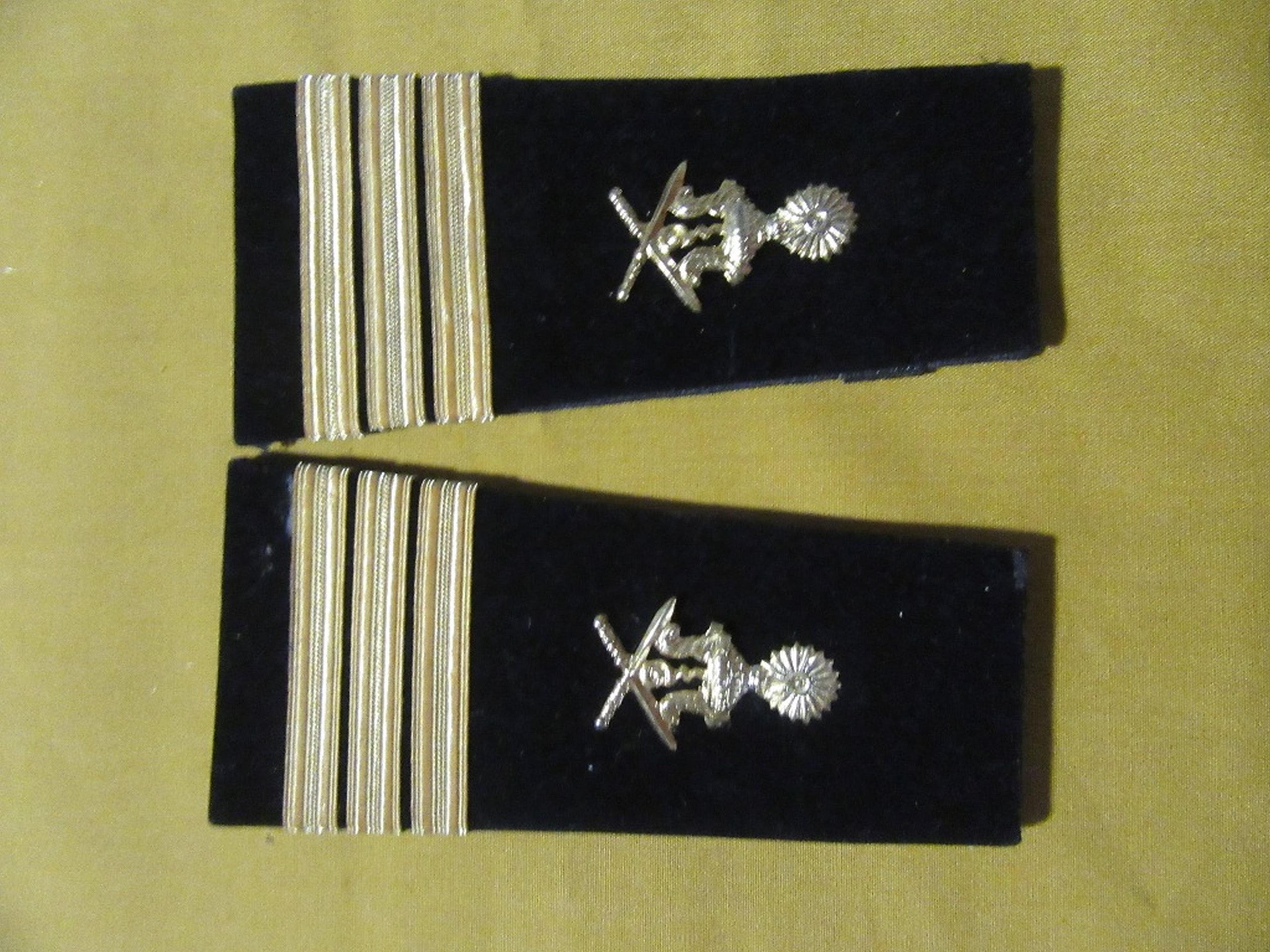 MILITARY SHOULDER PATCHES