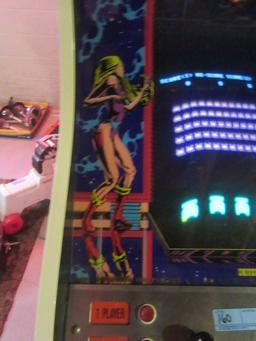 COSMIC MONSTERS II UNIVERSAL ARCADE GAME. SOLD AS IS. TURNS ON, BUT SCREEN DOESN'T OPERATE PROPER