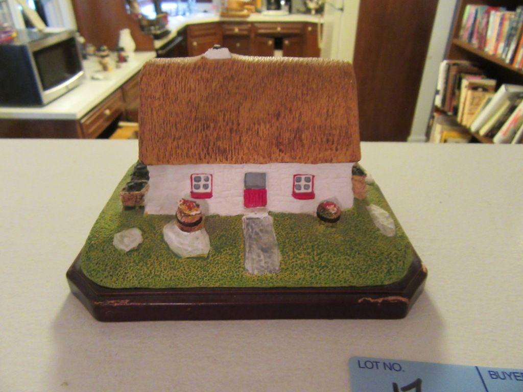 KILRUSH COTTAGE MUSIC BOX