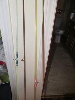 WONDER ROD AND PFLUEGER FISHING POLES