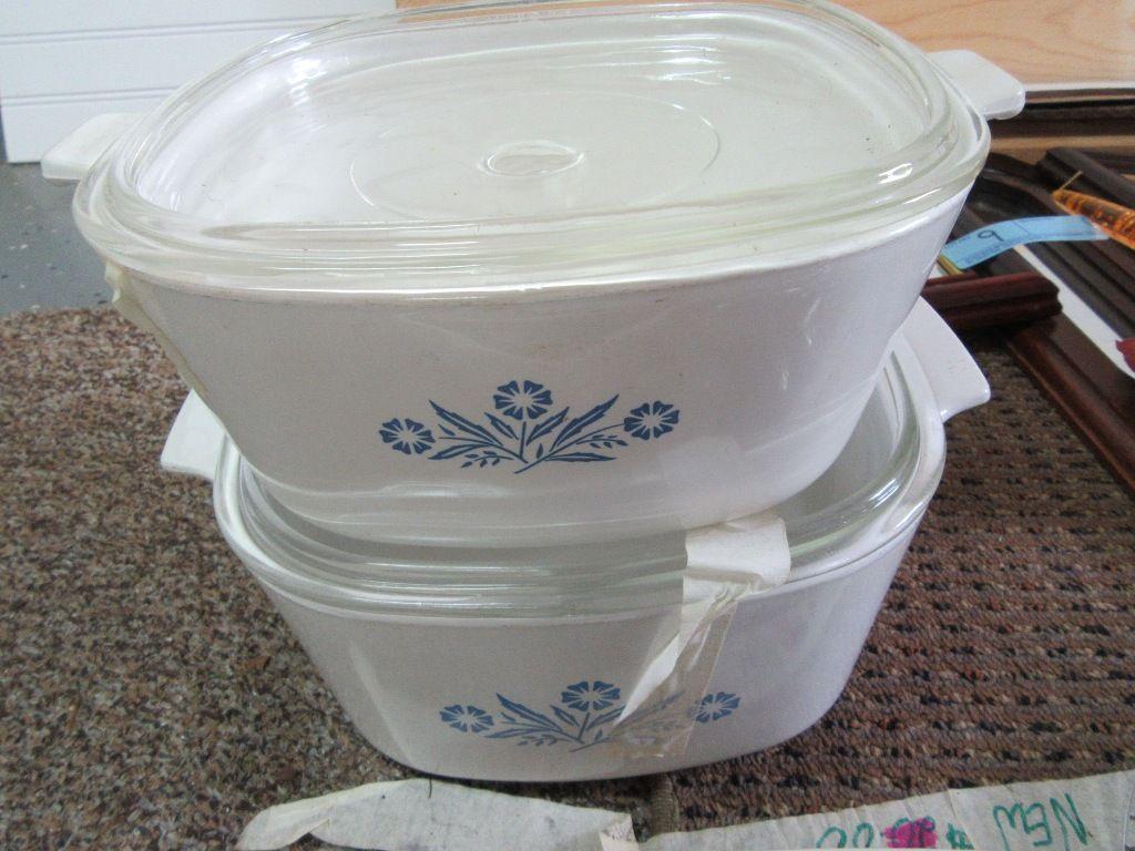 VARIETY OF CORNING AND CORELLE COOKWARE