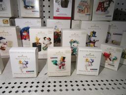 ASSORTED HALLMARK PEANUTS CHRISTMAS ORNAMENTS