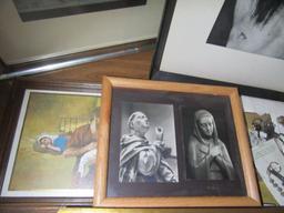 RELIGIOUS PICTURES AND TRINKETS