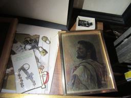 RELIGIOUS PICTURES AND TRINKETS